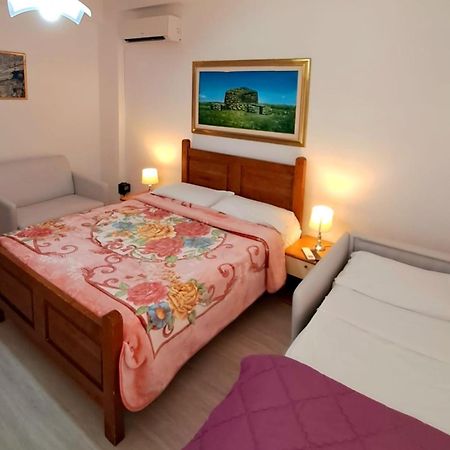 Affittacamere Miri Cagliari Exterior foto